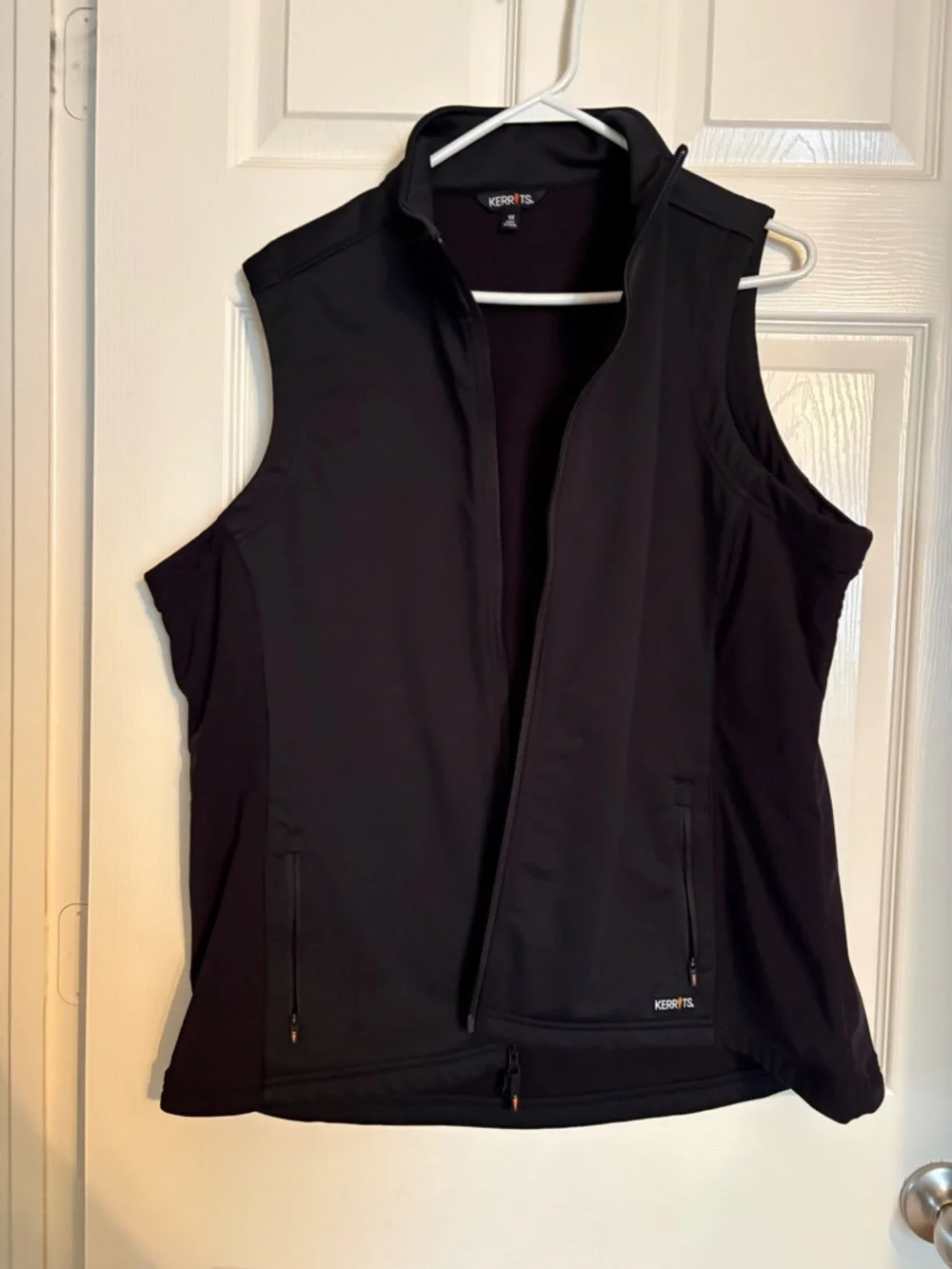 Kerrits Black Softshell Vest with Subtle Logo - Picture 2 of 3